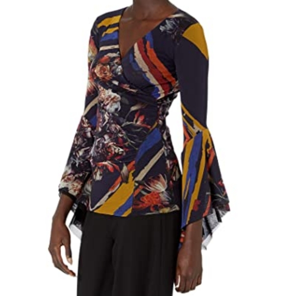 FUZZI Wrap Front V-Neckline Fine Mesh Knit Long Butterfly Bell Sleeves Red L NWT - Picture 12 of 16